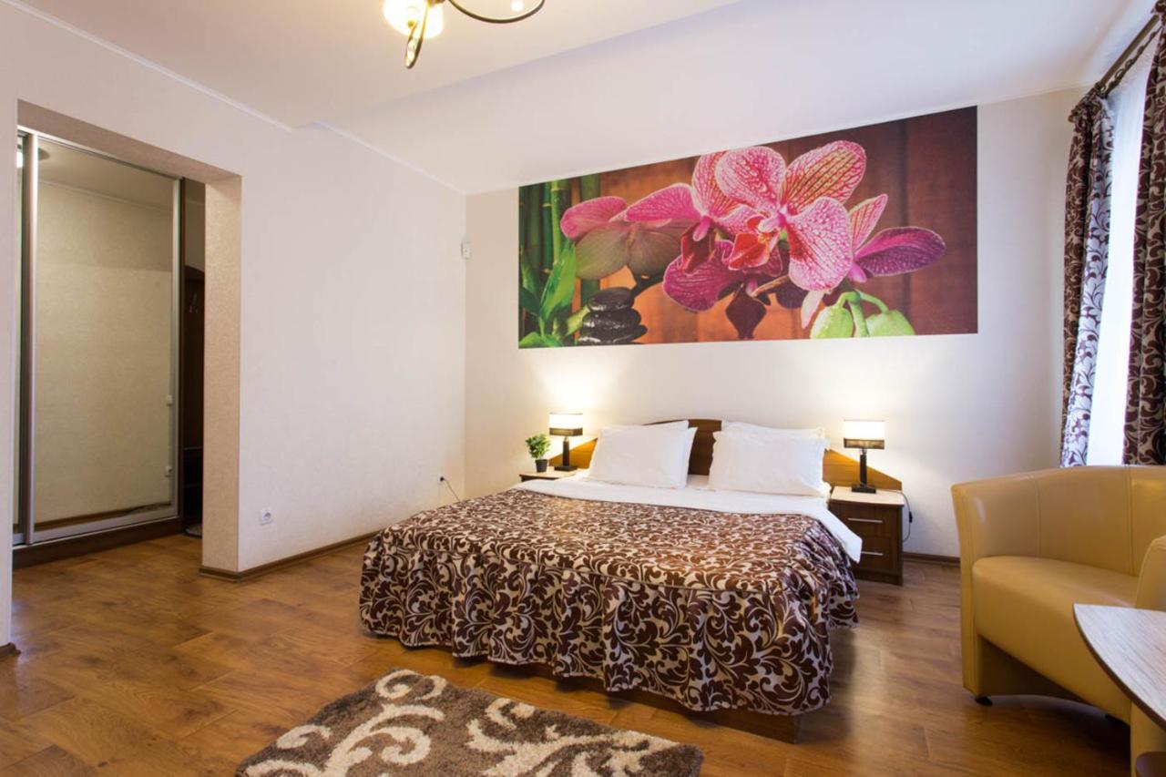 Excellent Studio Apartment In The Center - Kravtsova Lane 13B Kharkov Luaran gambar