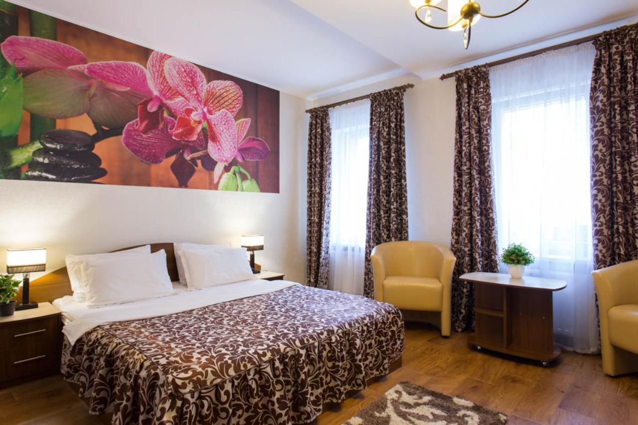 Excellent Studio Apartment In The Center - Kravtsova Lane 13B Kharkov Luaran gambar
