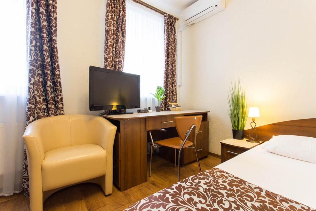 Excellent Studio Apartment In The Center - Kravtsova Lane 13B Kharkov Luaran gambar
