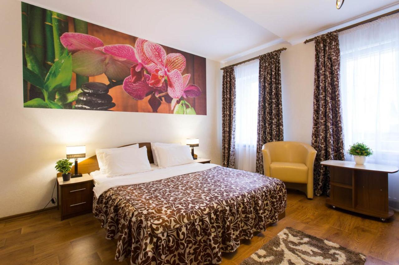 Excellent Studio Apartment In The Center - Kravtsova Lane 13B Kharkov Luaran gambar