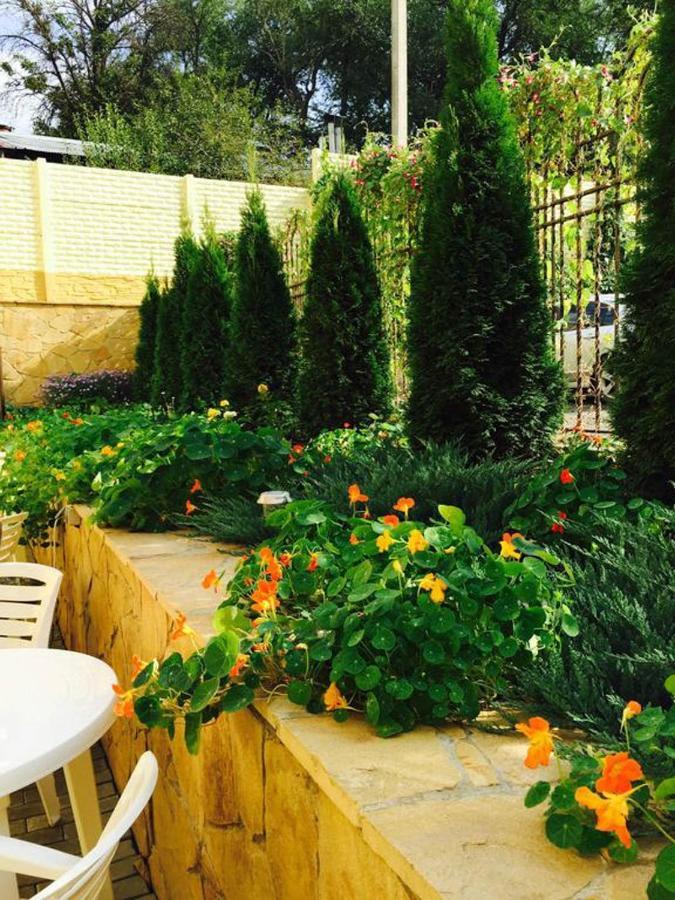 Excellent Studio Apartment In The Center - Kravtsova Lane 13B Kharkov Luaran gambar
